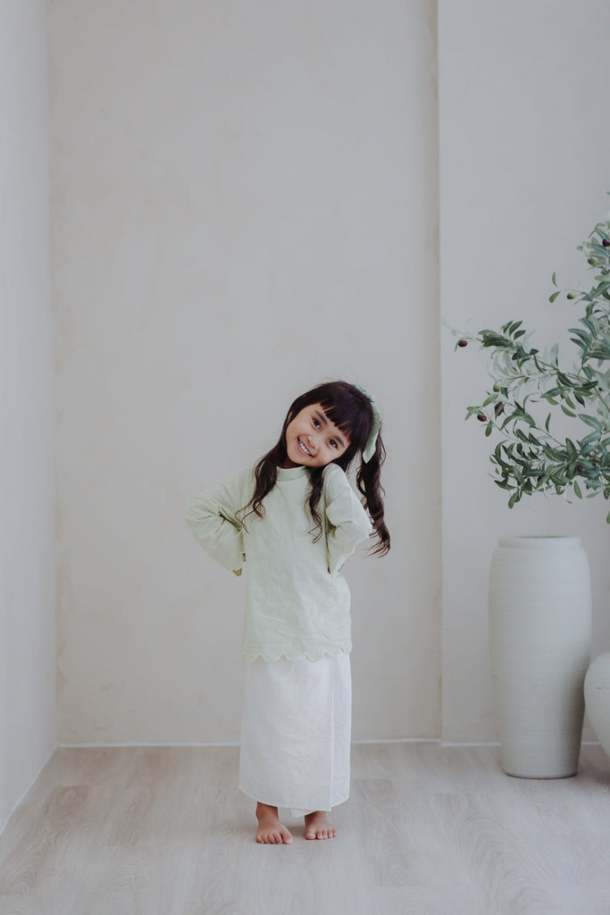 Girls Maya Kurung | Tea Green