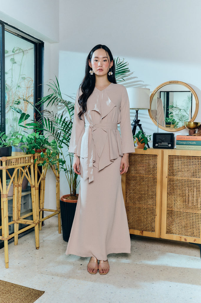 Fluir Kurung | Bisque